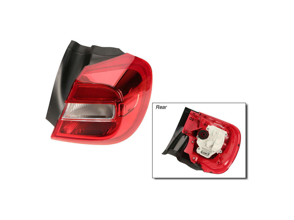 2015-2018 Mercedes-Benz GLA250 Tail Light Lens - Right (Magneti Marelli)