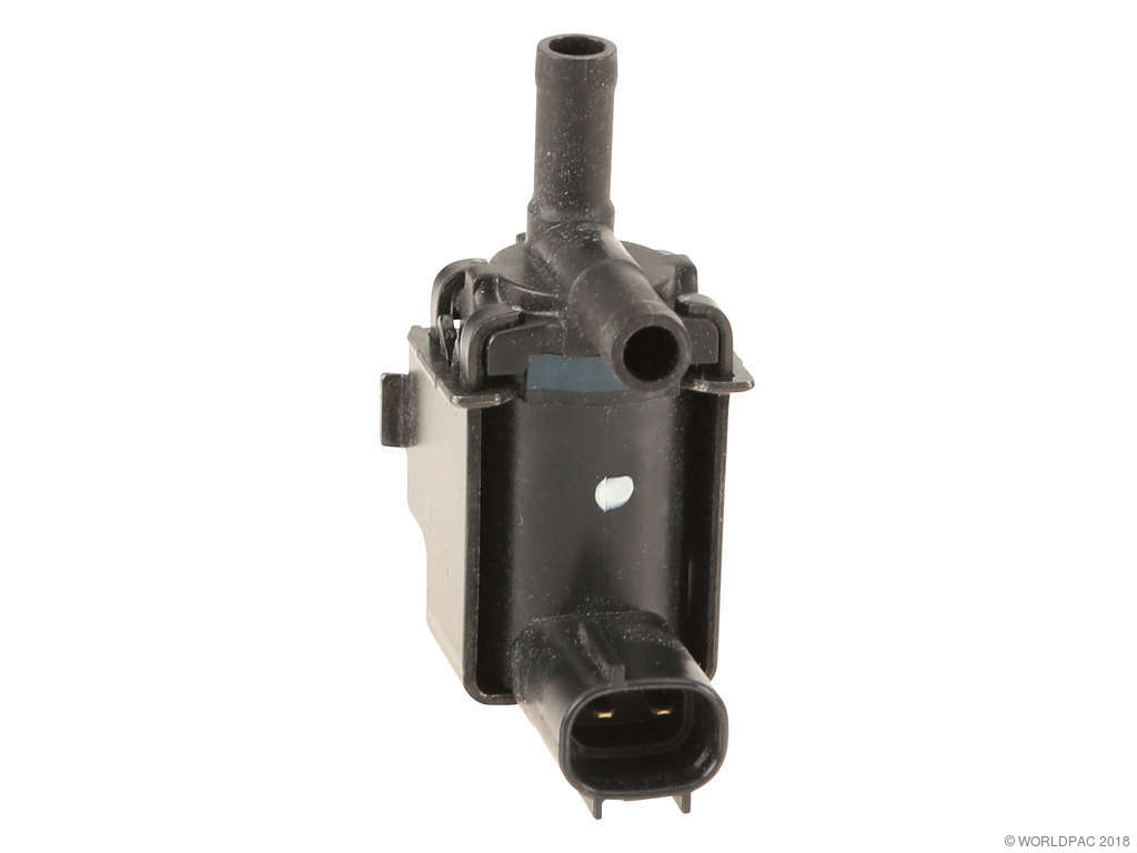 1998-2000 Lexus GS400 Vacuum Regulator Valve (Genuine)