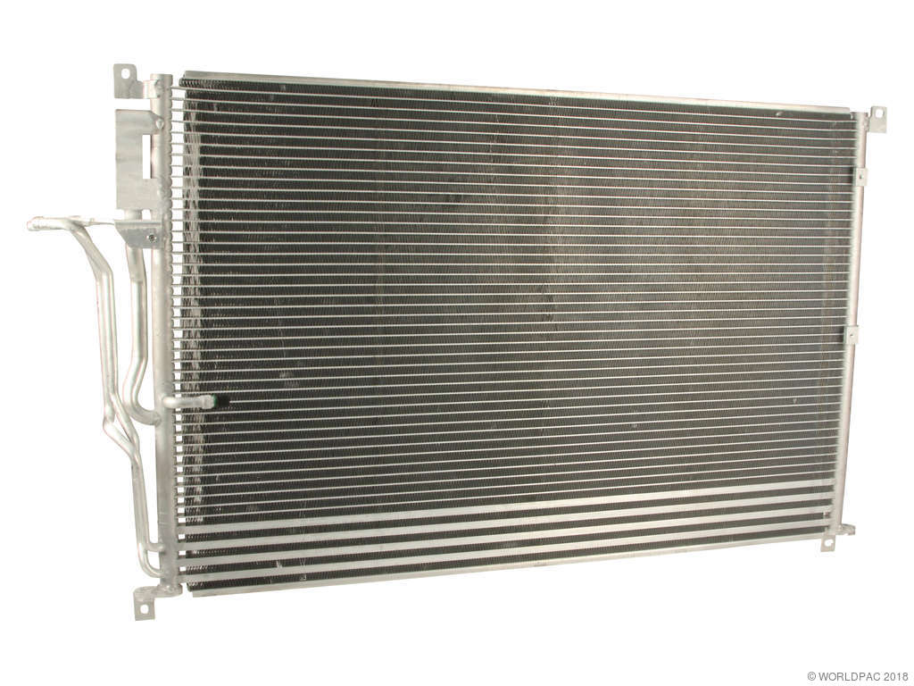 2004 Audi A8 Quattro A/C Condenser (Nissens)