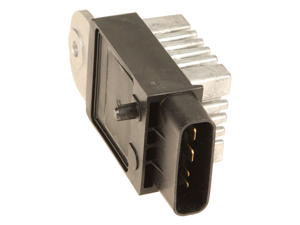 2004-2008 Chrysler Pacifica Engine Cooling Fan Motor Relay (Santech/ Omega Envir. Tech.)