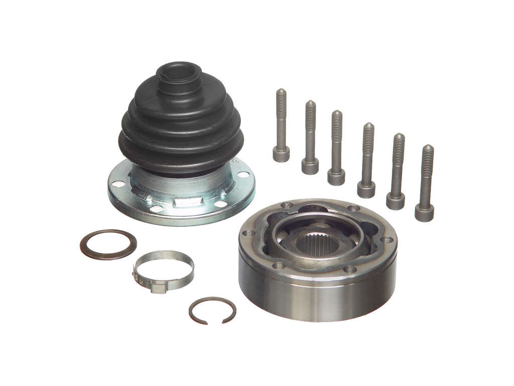 1980-1991 Volkswagen Vanagon CV Joint - Rear (GKN Automotive)