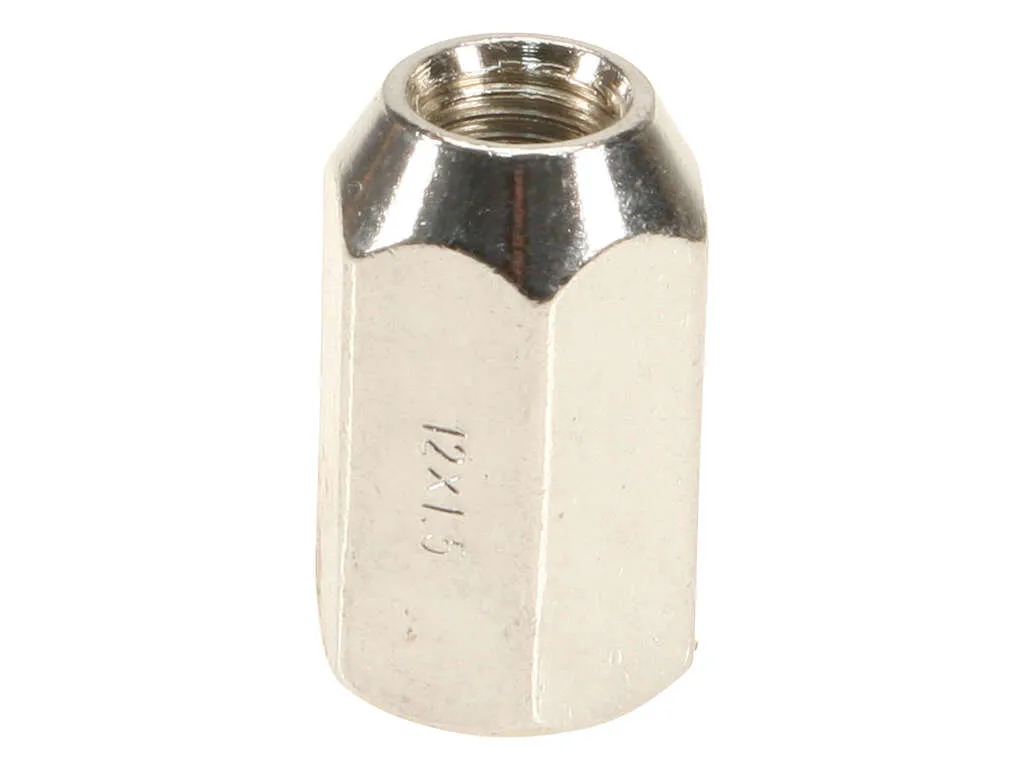 2004, 2003, 2002, 2001, 2000 Volvo S40 Wheel Lug Nut