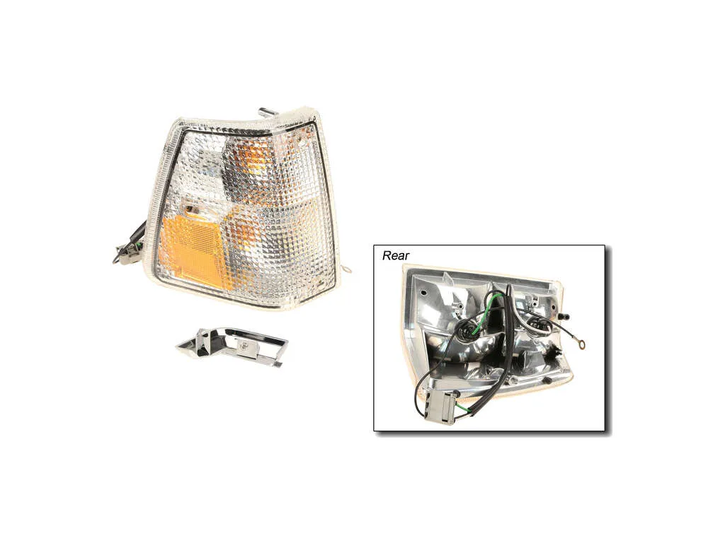 1989, 1988, 1987, 1986 Volvo 244 Turn Signal Light Assembly