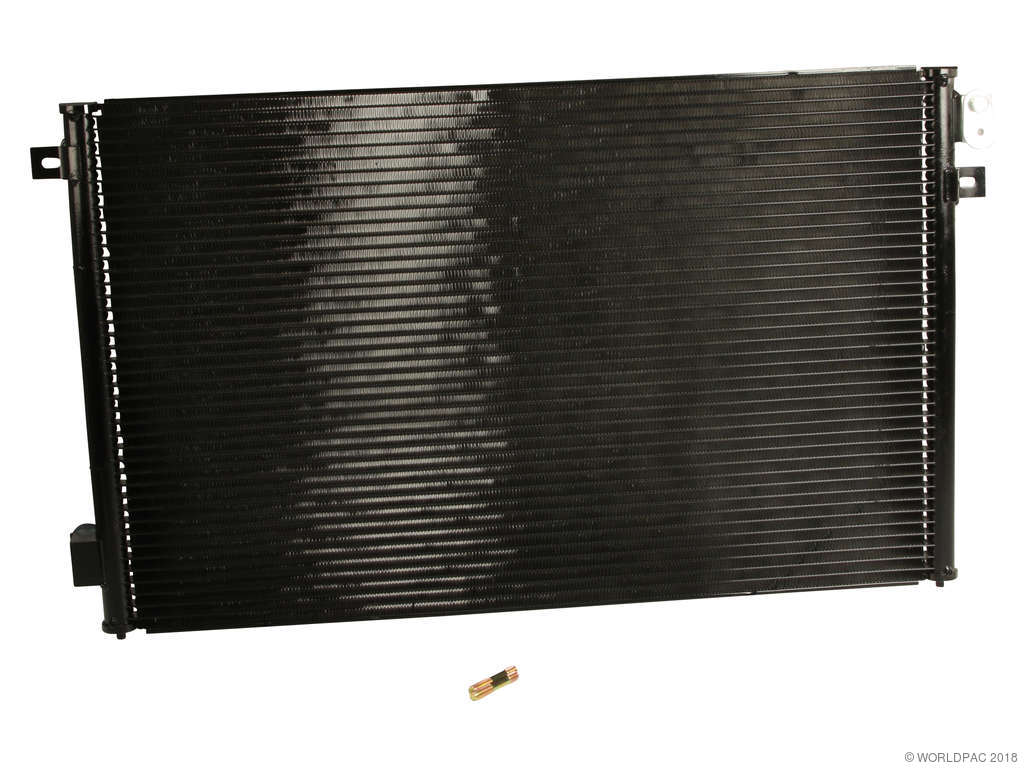 2006, 2005, 2004, 2003, 2002, 2001, 2000 Lincoln LS A/C Condenser