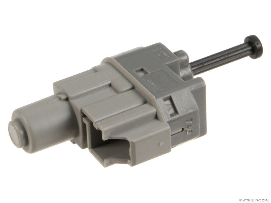 2006, 2005, 2004, 2003, 2002, 2001 Ford Escape Brake Light Switch