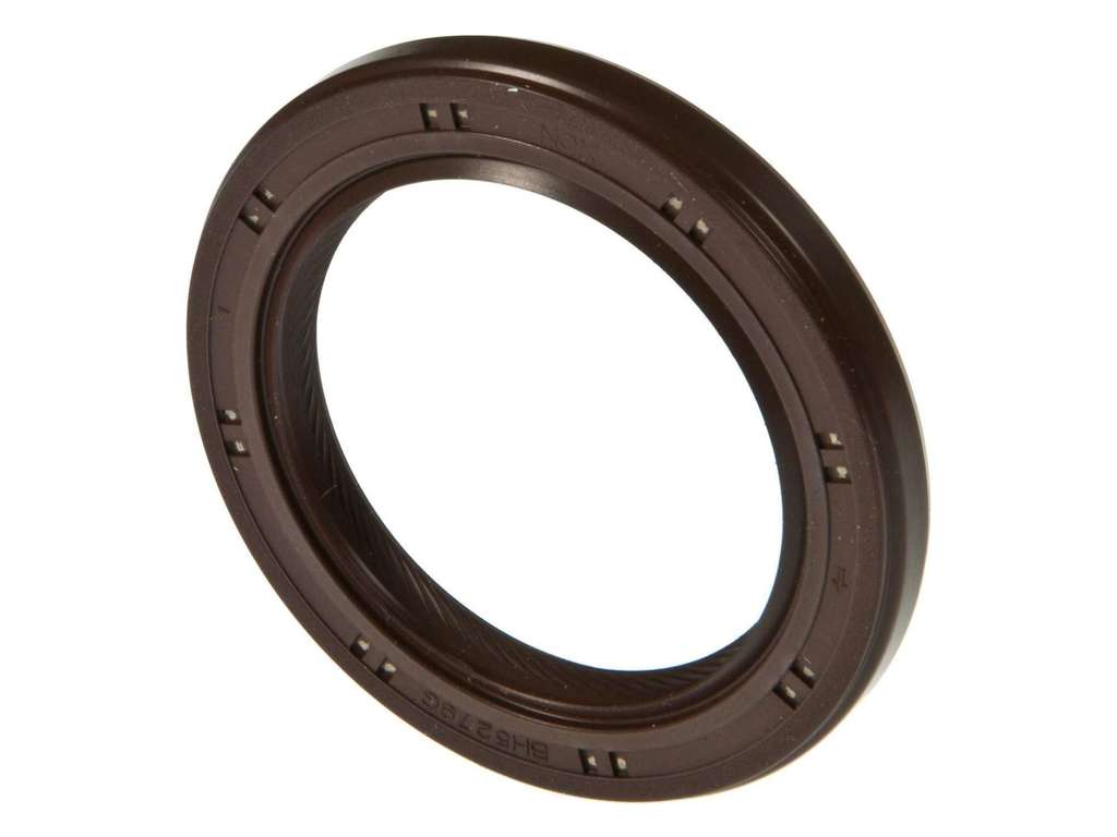 2004, 2003, 2002, 2001, 2000, 1999 Chevrolet Tracker Engine Crankshaft Seal