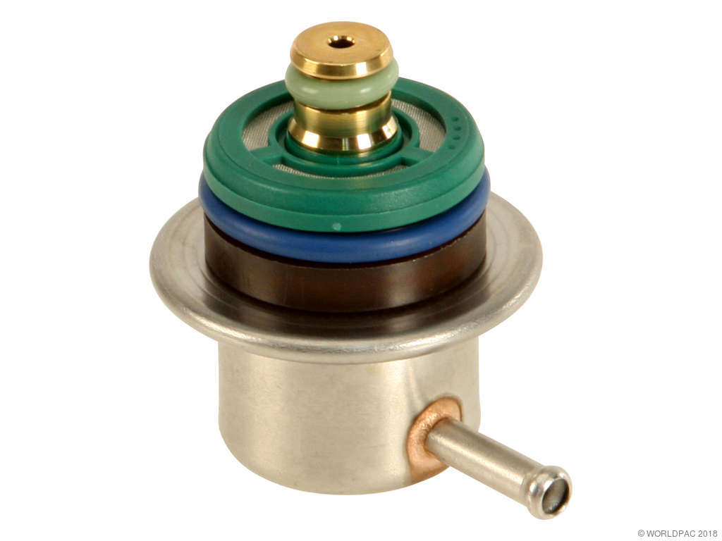 2003, 2002, 2001, 2000, 1999, 1998 Lincoln Town Car Victoria Fuel Injection Pressure Regulator