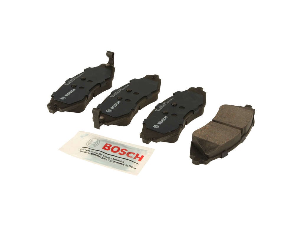2008, 2007, 2006, 2005 Pontiac Wave Disc Brake Pad Set
