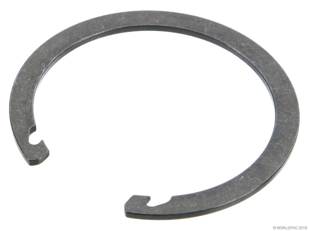 2004, 2003, 2002, 2001, 2000 Volvo S40 Wheel Bearing Retainer