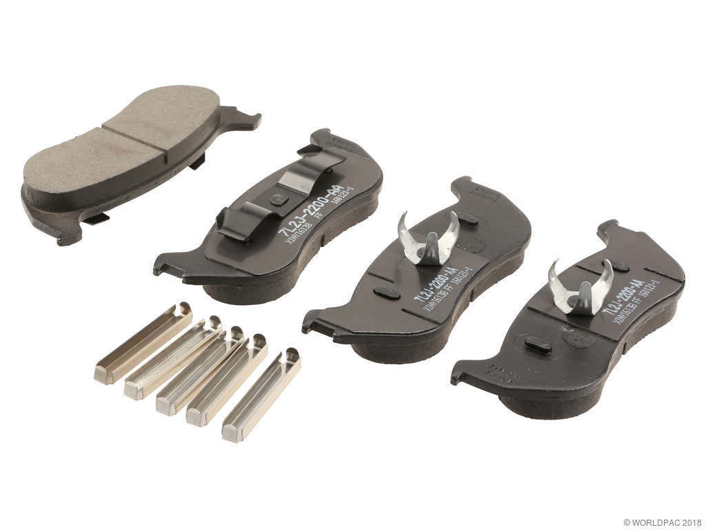 2005, 2004, 2003, 2002 Ford Explorer Disc Brake Pad Set