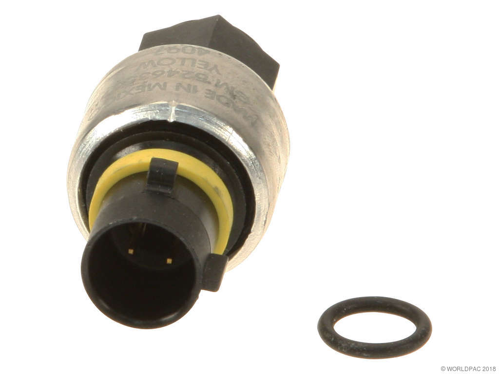 2001, 2000, 1999, 1998, 1997, 1996, 1995 GMC Jimmy HVAC Pressure Switch