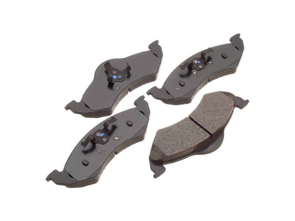 2002, 2001, 2000 Dodge Durango Disc Brake Pad Set
