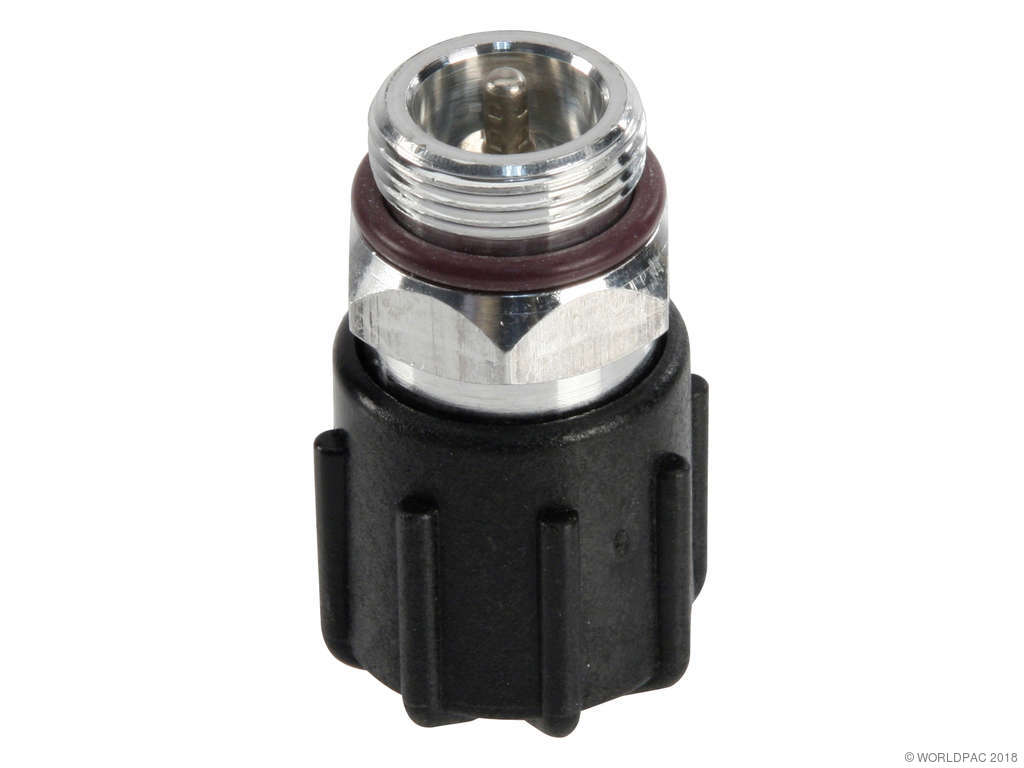 2013, 2012, 2011, 2010 Freightliner Sprinter 2500 2010-2013 Mercedes-Benz CL500 A/C Service Valve