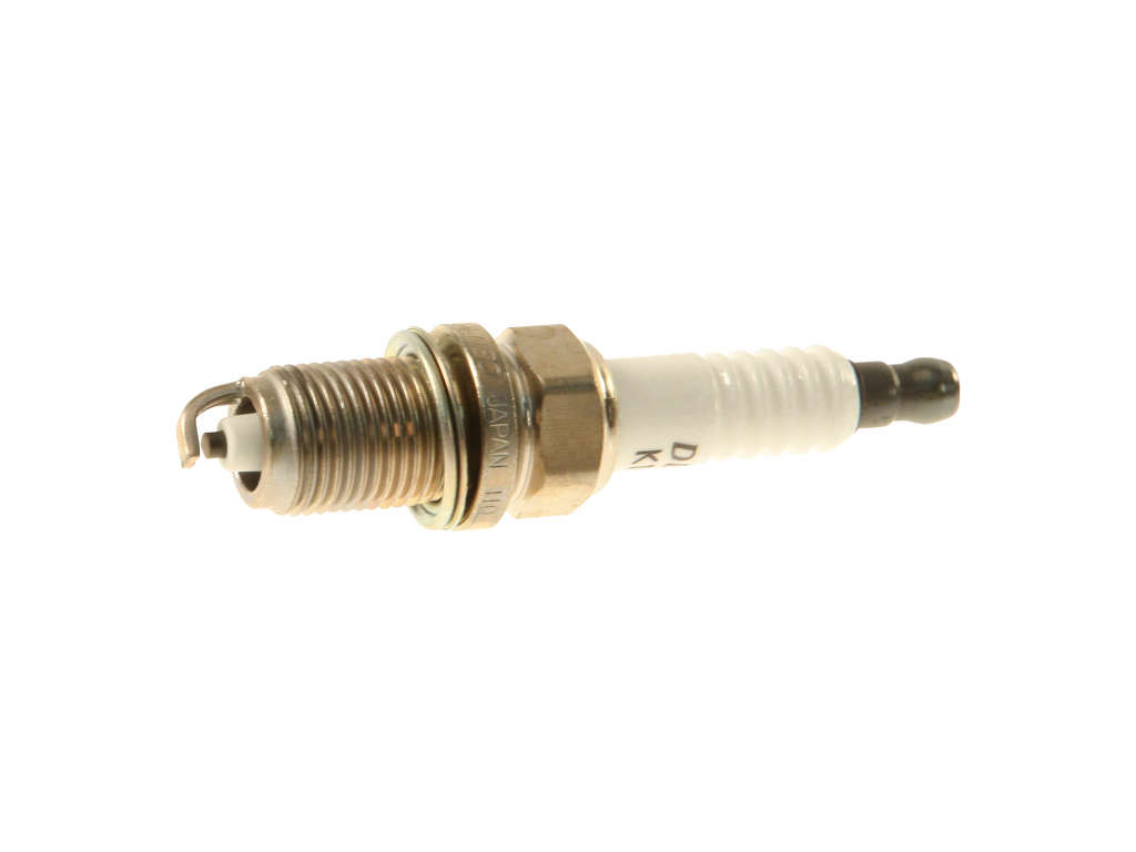 1997, 1996 Lexus LX450 Spark Plug