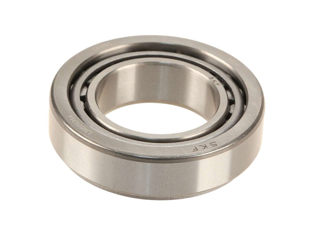 2005, 2004, 2003 Lincoln Aviator Wheel Bearing Race
