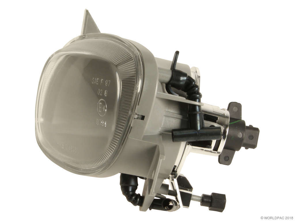 2006, 2005, 2004, 2003, 2002, 2001, 2000, 1999 Volvo S80 Fog Light