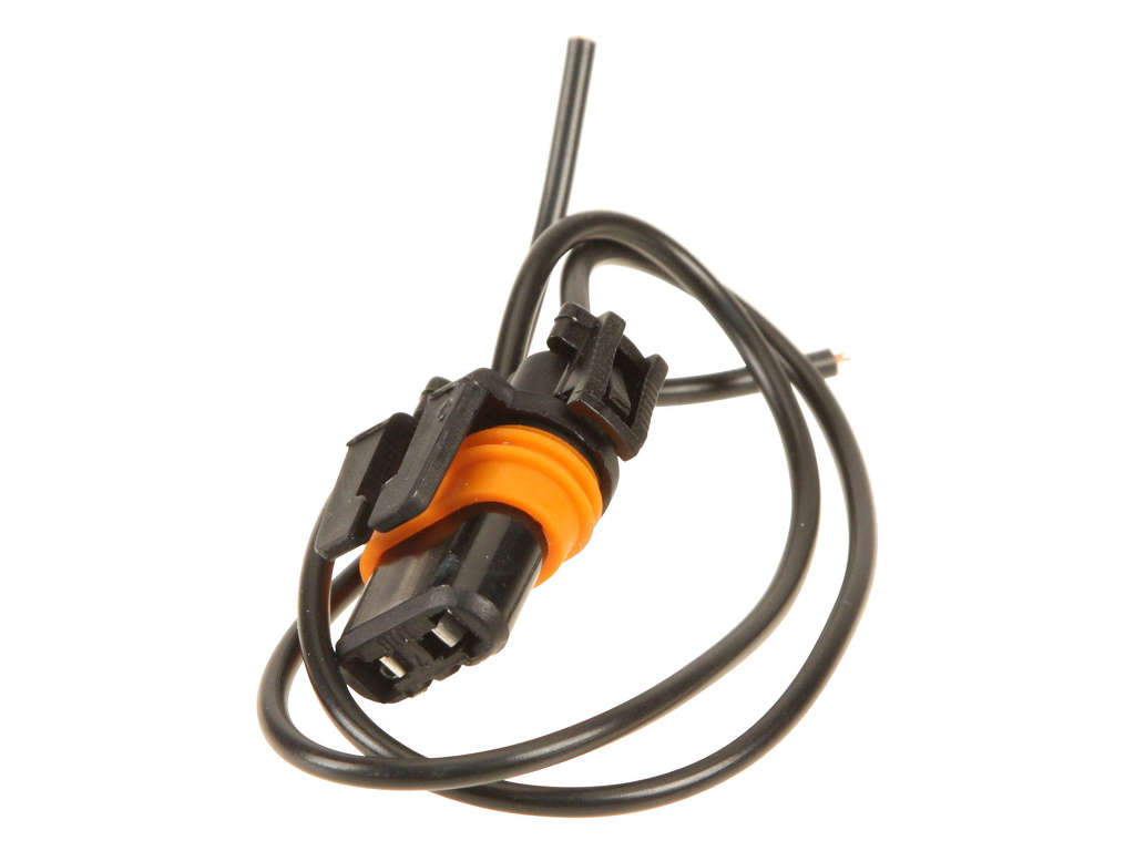 2002, 2001, 2000 Chevrolet Express 2500 1500 Headlight Connector
