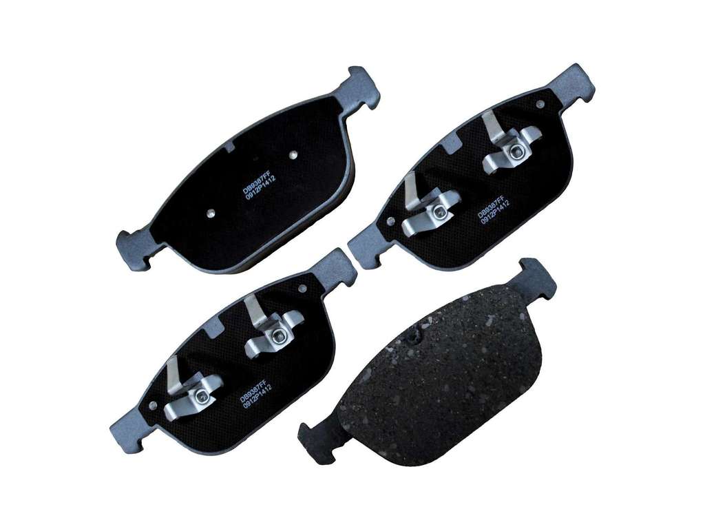 2014, 2013, 2012, 2011, 2010, 2009, 2008, 2007, 2006, 2005, 2004, 2003 Volvo XC90 Disc Brake Pad Set