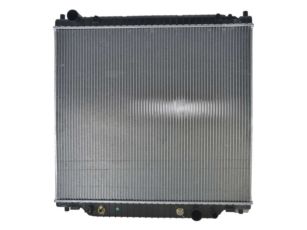 2005, 2004, 2003, 2002, 2001, 2000 Ford Excursion Radiator