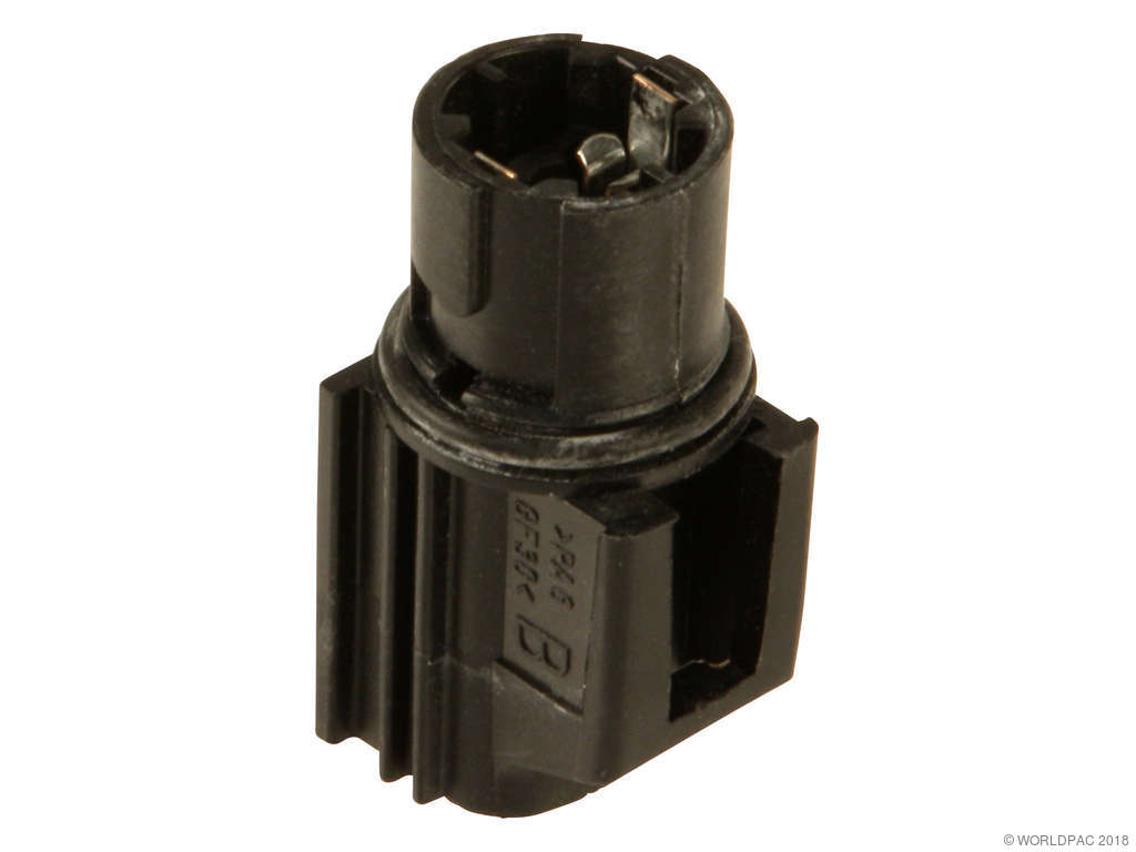 2006, 2005, 2004, 2003, 2002, 2001, 2000, 1999 Volvo S80 Exterior Light Bulb Socket
