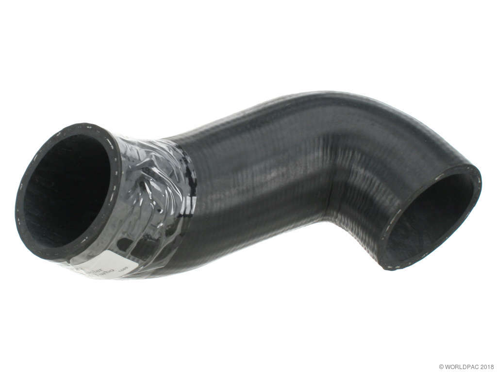 1995, 1994, 1993, 1992 Volvo 940 Intercooler Hose