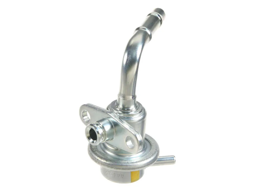 2001, 2000 Nissan Maxima Fuel Injection Pressure Regulator