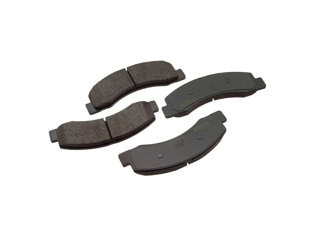 2005, 2004, 2003, 2002, 2001, 2000 Ford Excursion Disc Brake Pad Set