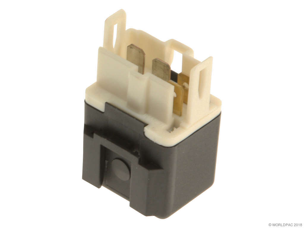 2003, 2002, 2001, 2000, 1999 Mazda Protege Fuel Pump Relay