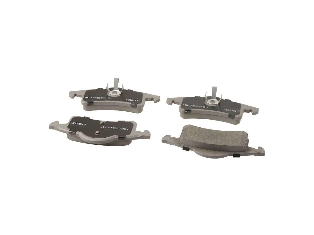 2004, 2003, 2002, 2001, 2000, 1999 Jeep Grand Cherokee Cherokee Disc Brake Pad Set