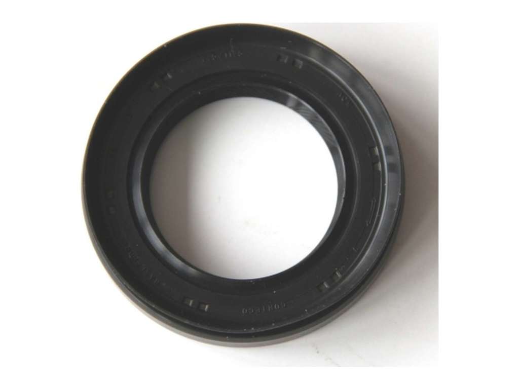 1994 Hyundai Excel Manual Transmission Drive Axle Seal