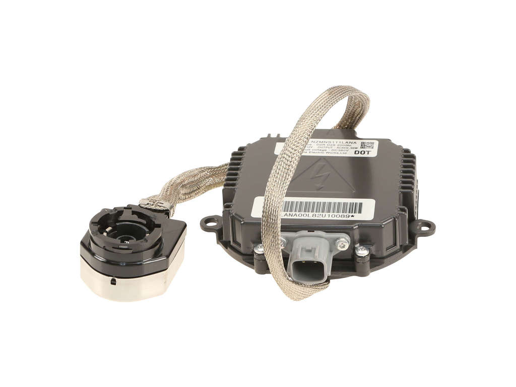 2006, 2005, 2004 INFINITI M45 High Intensity Discharge (HID) Headlight Control M