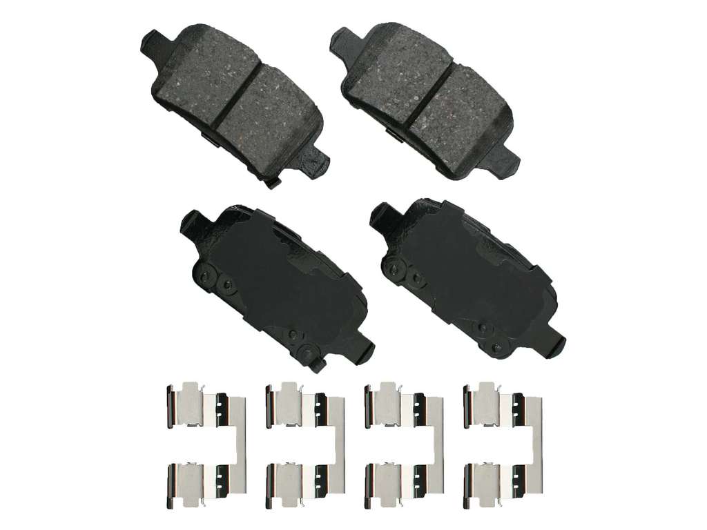 2020, 2019, 2018 Chevrolet Equinox Disc Brake Pad Set