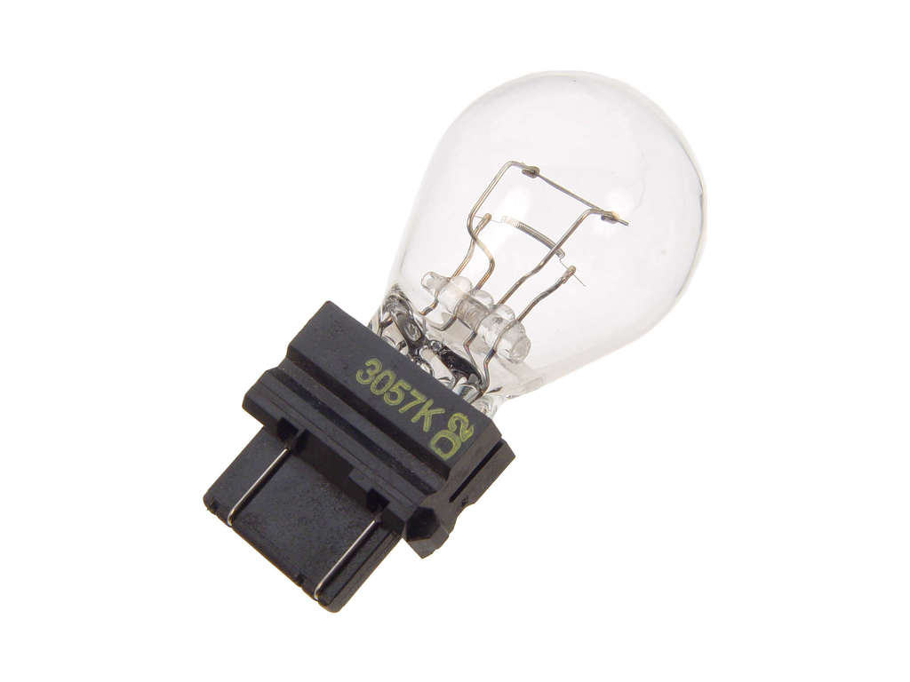 2005, 2004, 2003, 2002, 2001 Pontiac Aztek Dome Light Bulb
