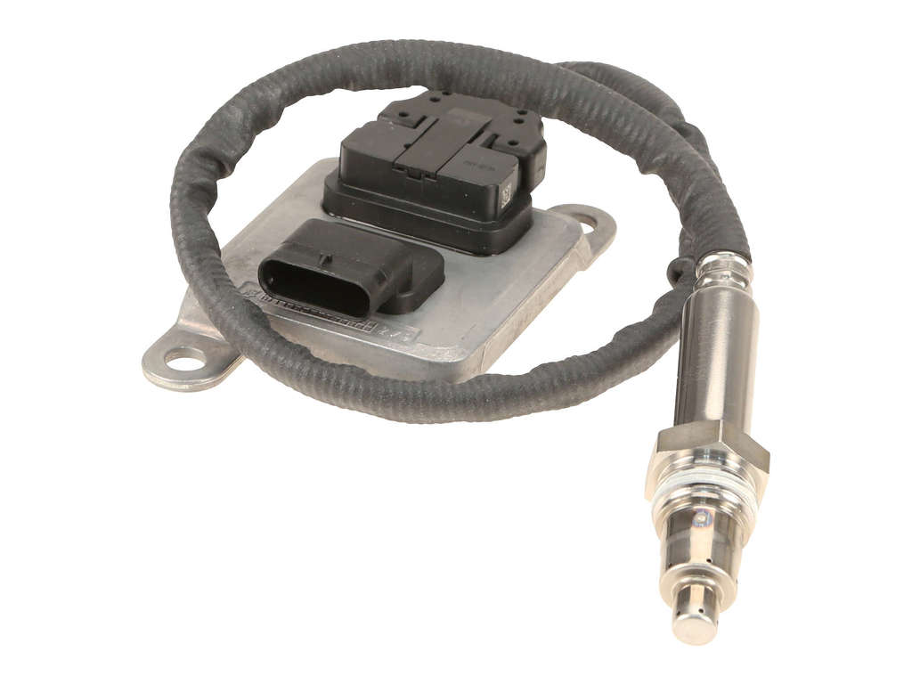 2018, 2017, 2016, 2015, 2014, 2013, 2012, 2011, 2010 Freightliner Sprinter 2500 2010-2018 Mercedes-Benz E350 Nitrogen Oxide (NOx) Sensor