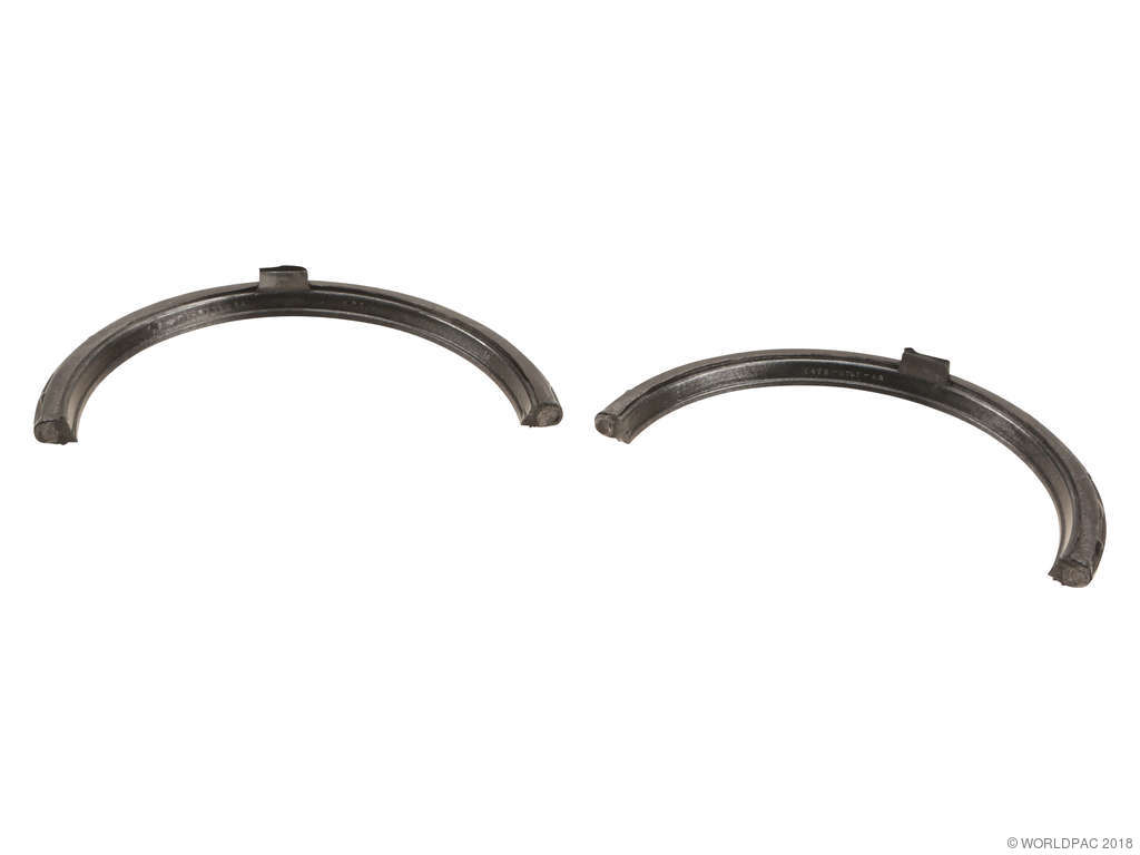 1997, 1996, 1995, 1994, 1993, 1992, 1991, 1990, 1989 Ford F53 Econoline Club Wagon Engine Crankshaft Seal
