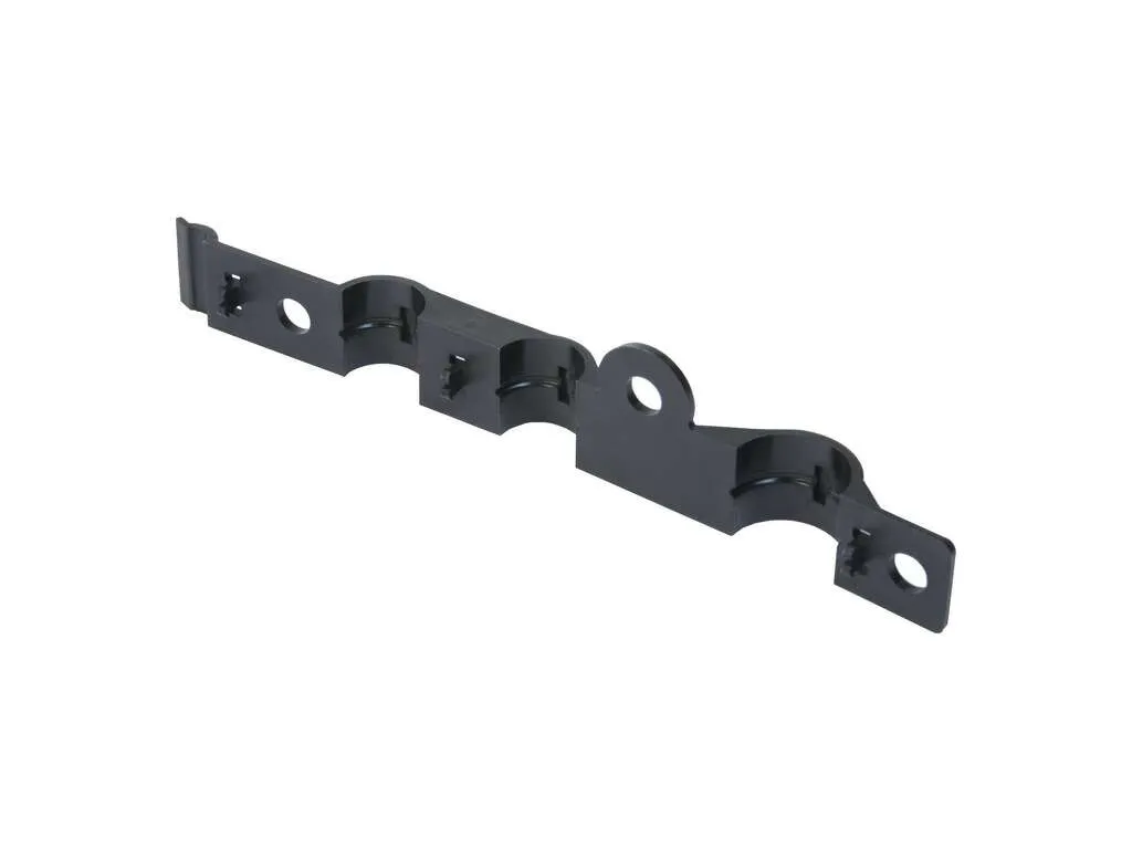 2006, 2005, 2004, 2003 Porsche Cayenne HVAC Heater Pipe Retainer