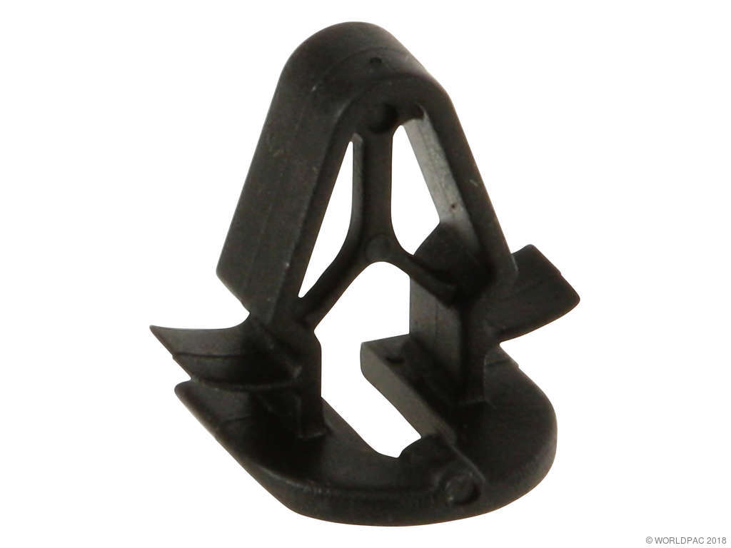 2004, 2003, 2002, 2001, 2000 Volvo S40 Door Trim Fastener