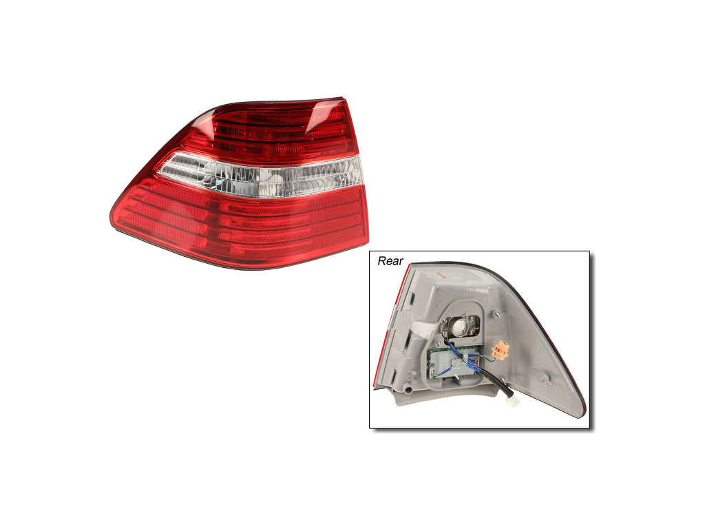 2006, 2005, 2004 Lexus LS430 Tail Light Assembly