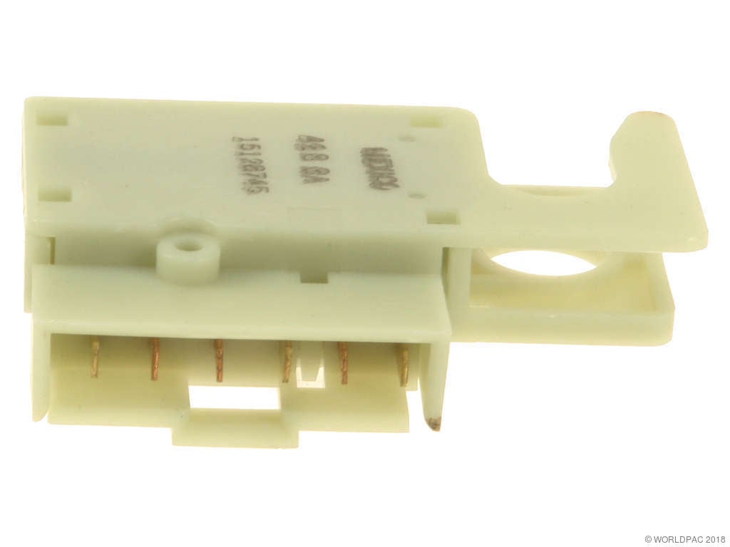 2001, 2000, 1999, 1998, 1997, 1996, 1995 GMC Jimmy Brake Light Switch